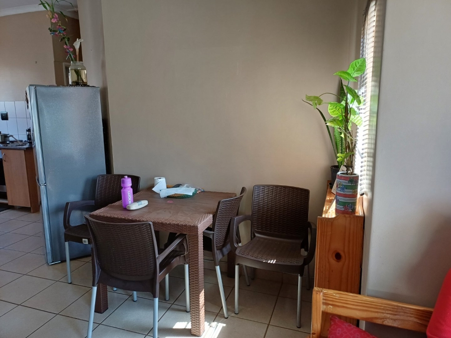 2 Bedroom Property for Sale in Noordhoek Free State